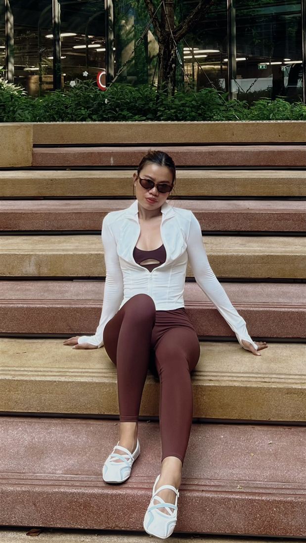 Steph creating fitness and wellness content